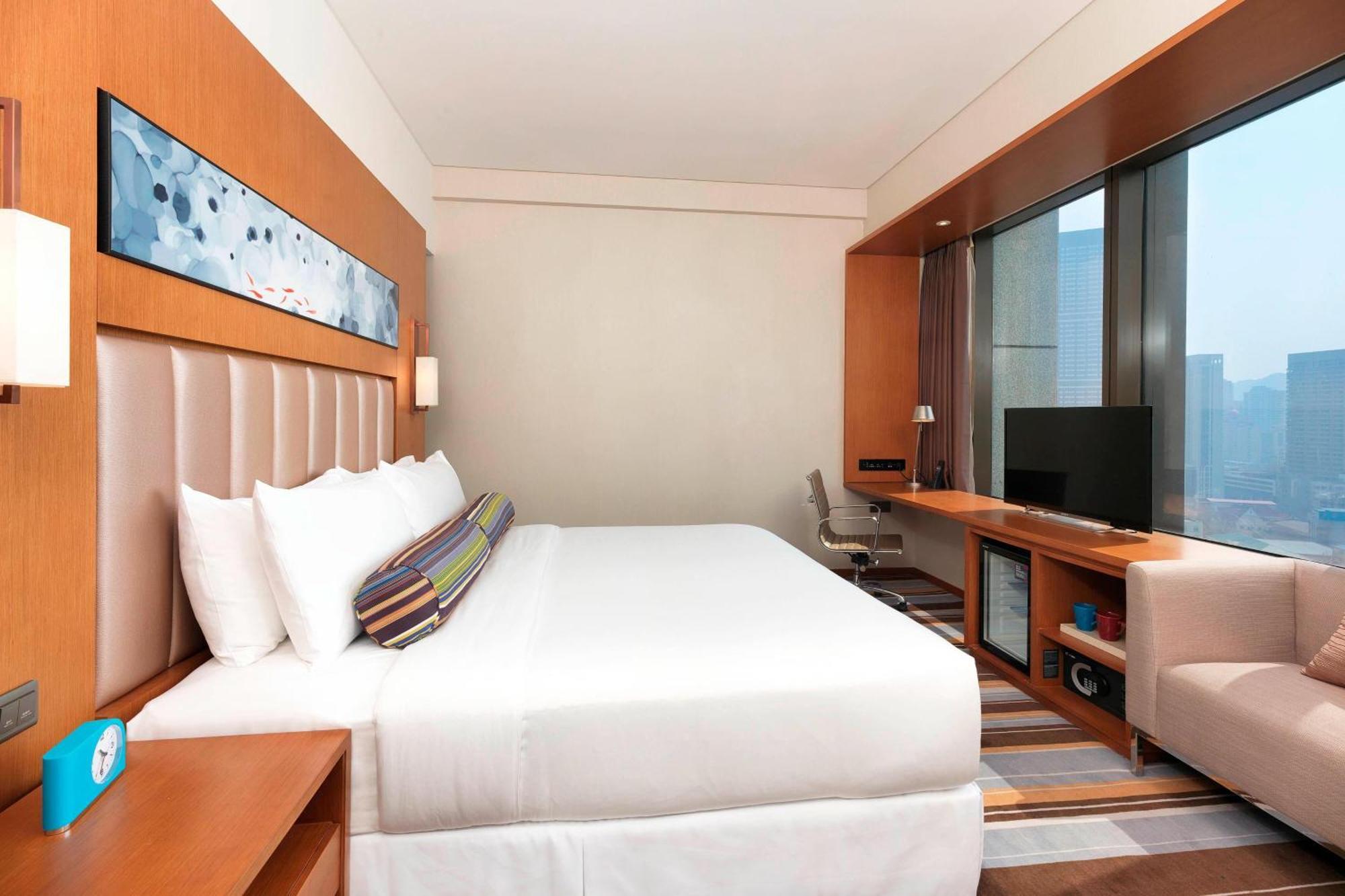 Hotel Aloft Ta-lien Exteriér fotografie